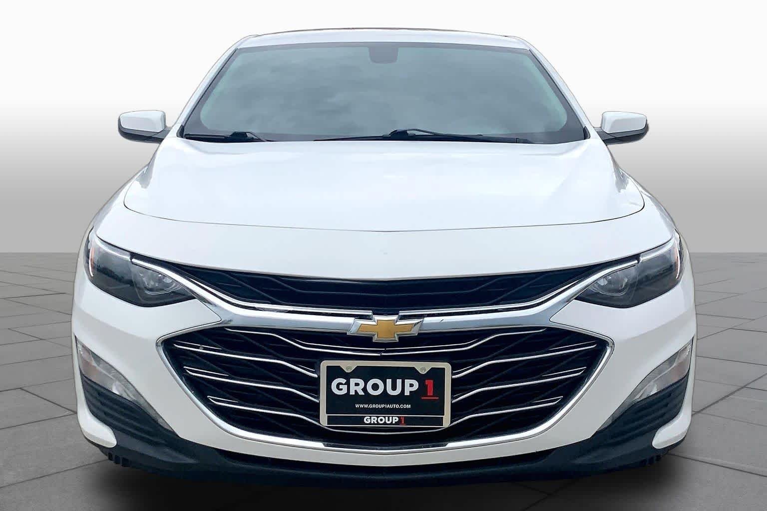 Used 2020 Summit White Chevrolet LT image 4