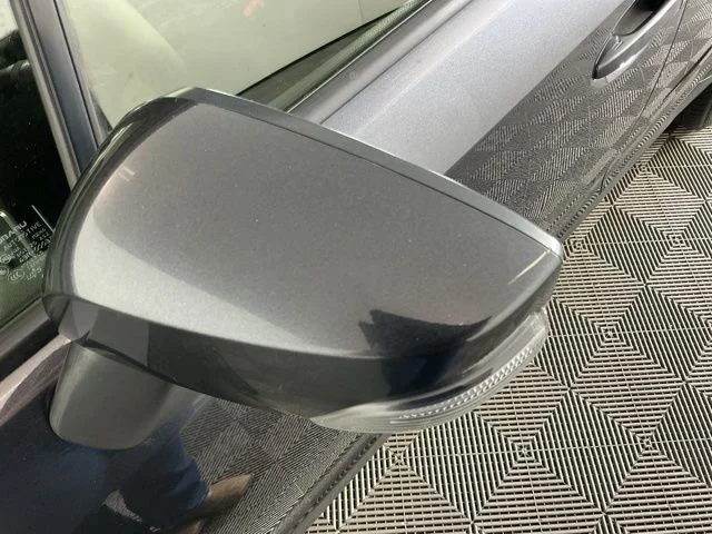 Used 2016 Gray Subaru 2.0i Limited image 10
