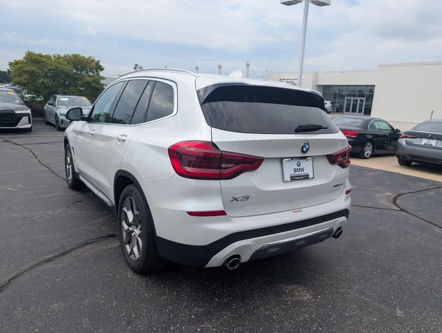 Used 2020 Mineral White Metallic BMW xDrive30i image 2