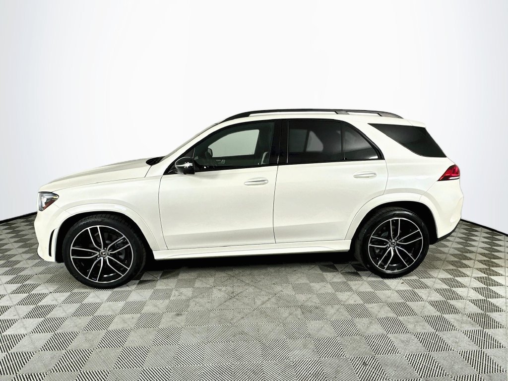 Certified Used 2023  Mercedes-Benz GLE 450 image 4