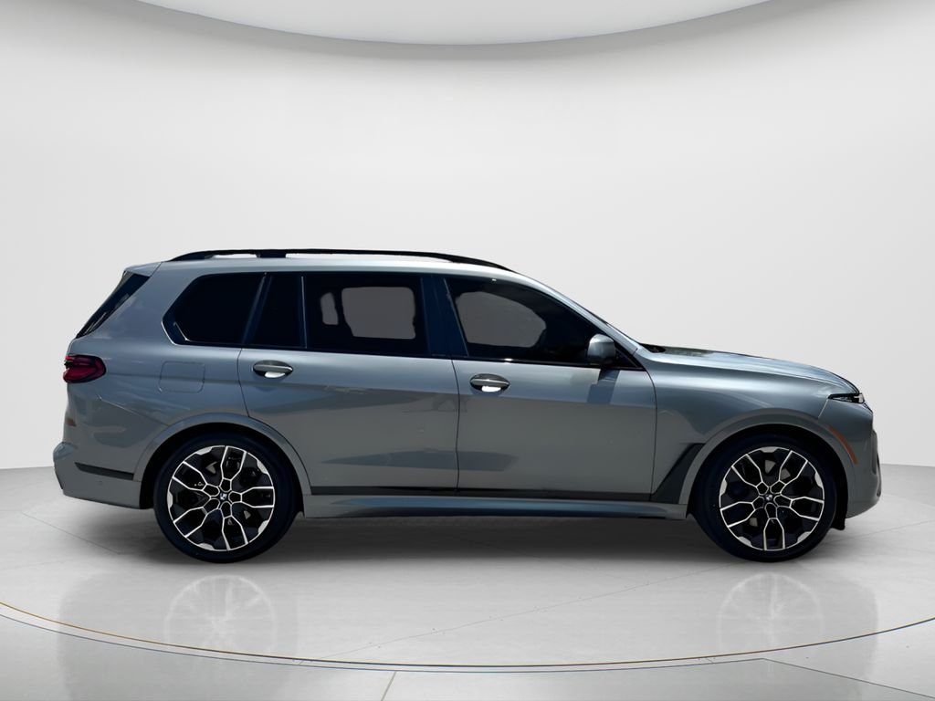 New 2026 Skyscraper Grey Metallic BMW xDrive40i image 4