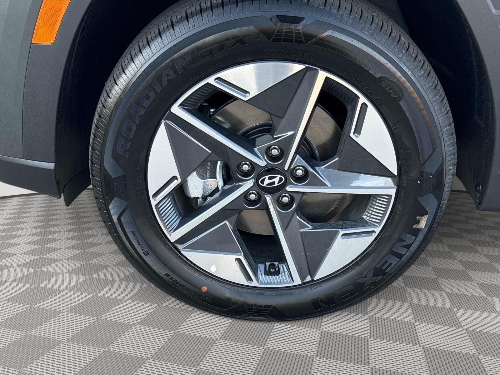 2025 Hyundai Tucson SEL Convenience - Photo 9