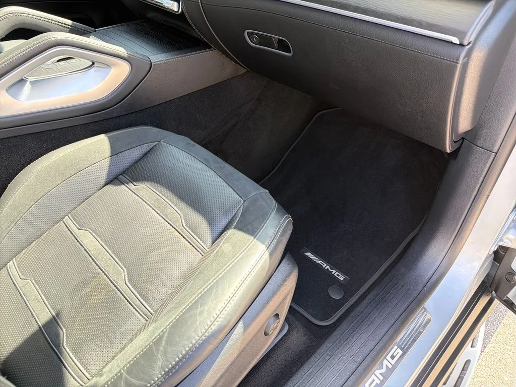 Used 2024  Mercedes-Benz GLE 53 AMG® image 40