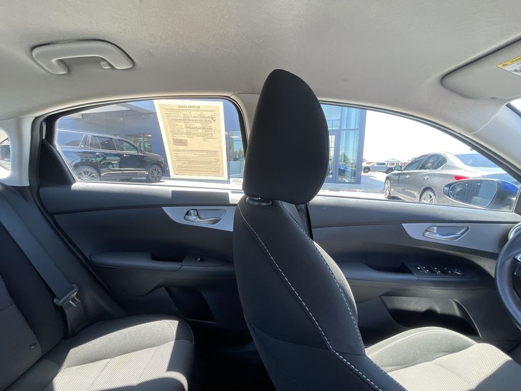 Used 2024 Blue Kia LXS image 13
