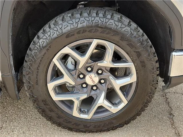 Used 2025 Titanium Rush M GMC  image 7