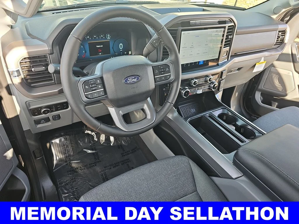 2025 Ford F-150 XLT - Photo 15