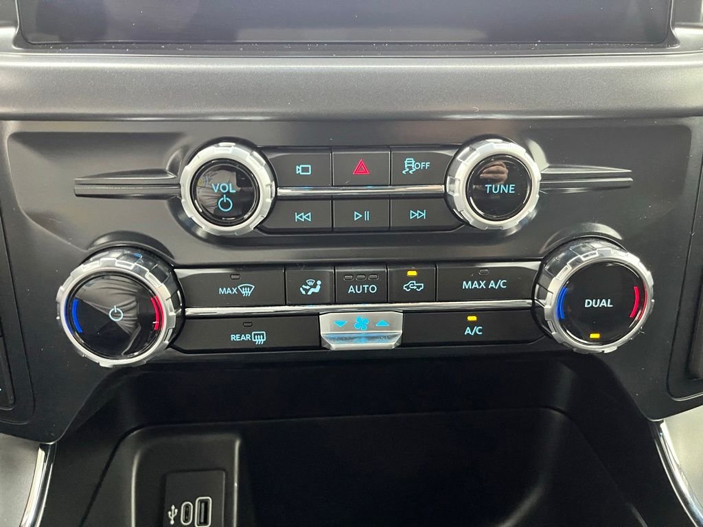 New 2026 Silver Ford XLT image 28