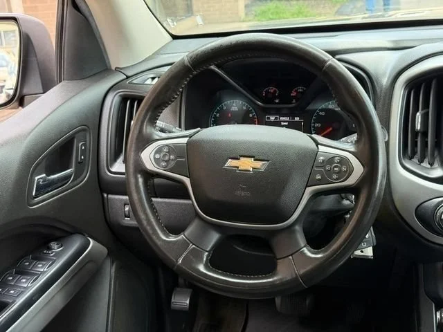 Used 2015 BROWNSTONE METALLIC Chevrolet 2WD LT image 12