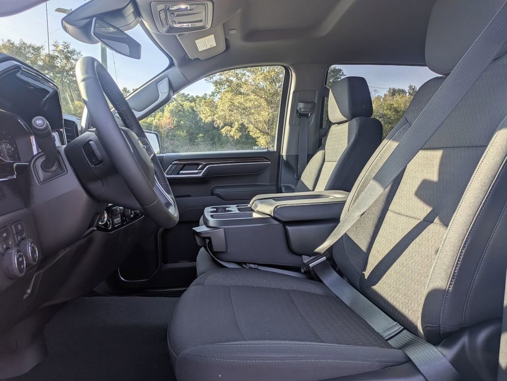 2025 Chevrolet Silverado 1500 LT - Photo 14
