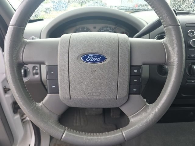 Used 2008 White Ford  image 14
