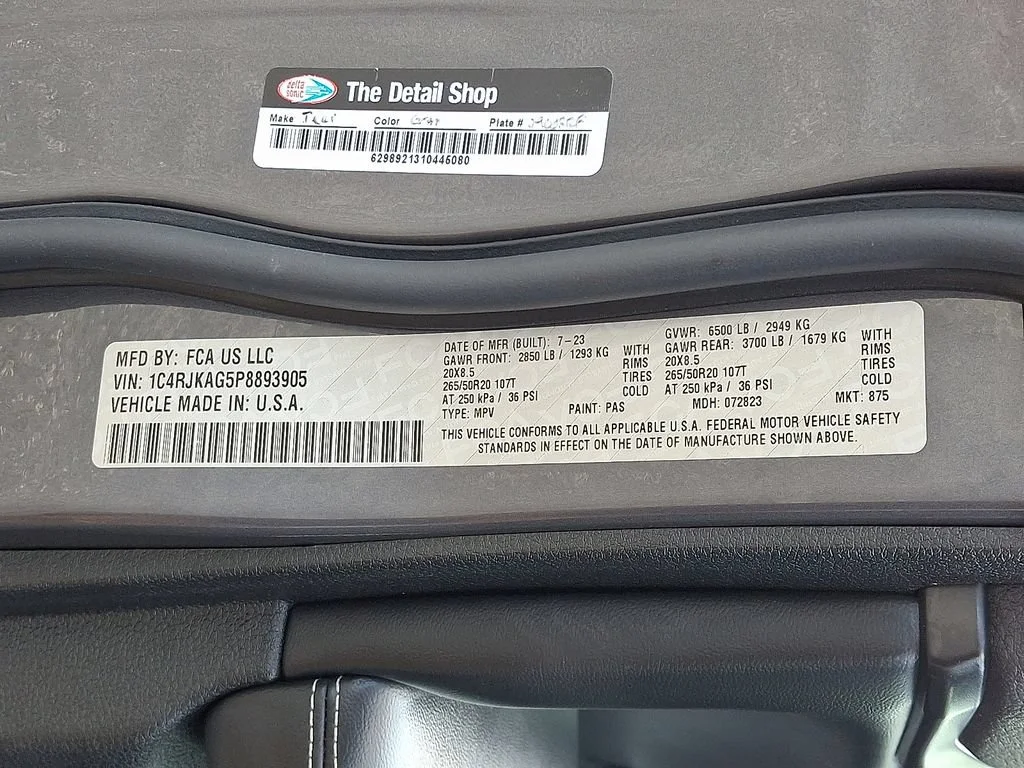 Used 2023 Gray Jeep Altitude 4x4 image 28