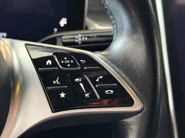 Certified Used 2023 Silver Mercedes-Benz GLC 300 image 23