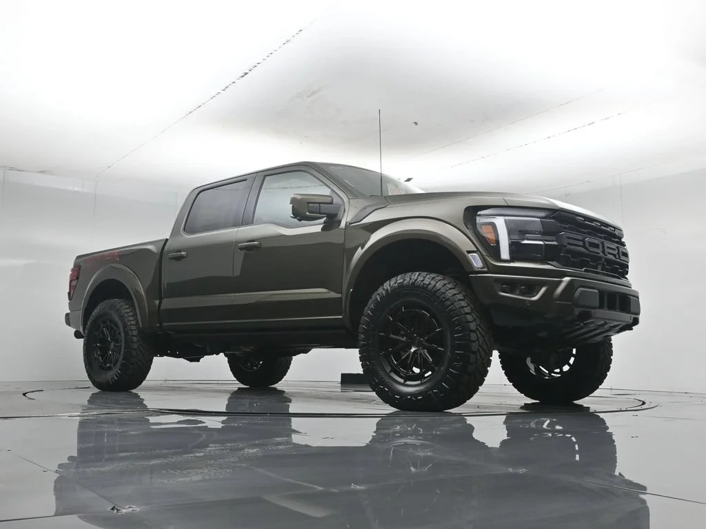 New 2026 Shelter Green Ford Raptor image 3