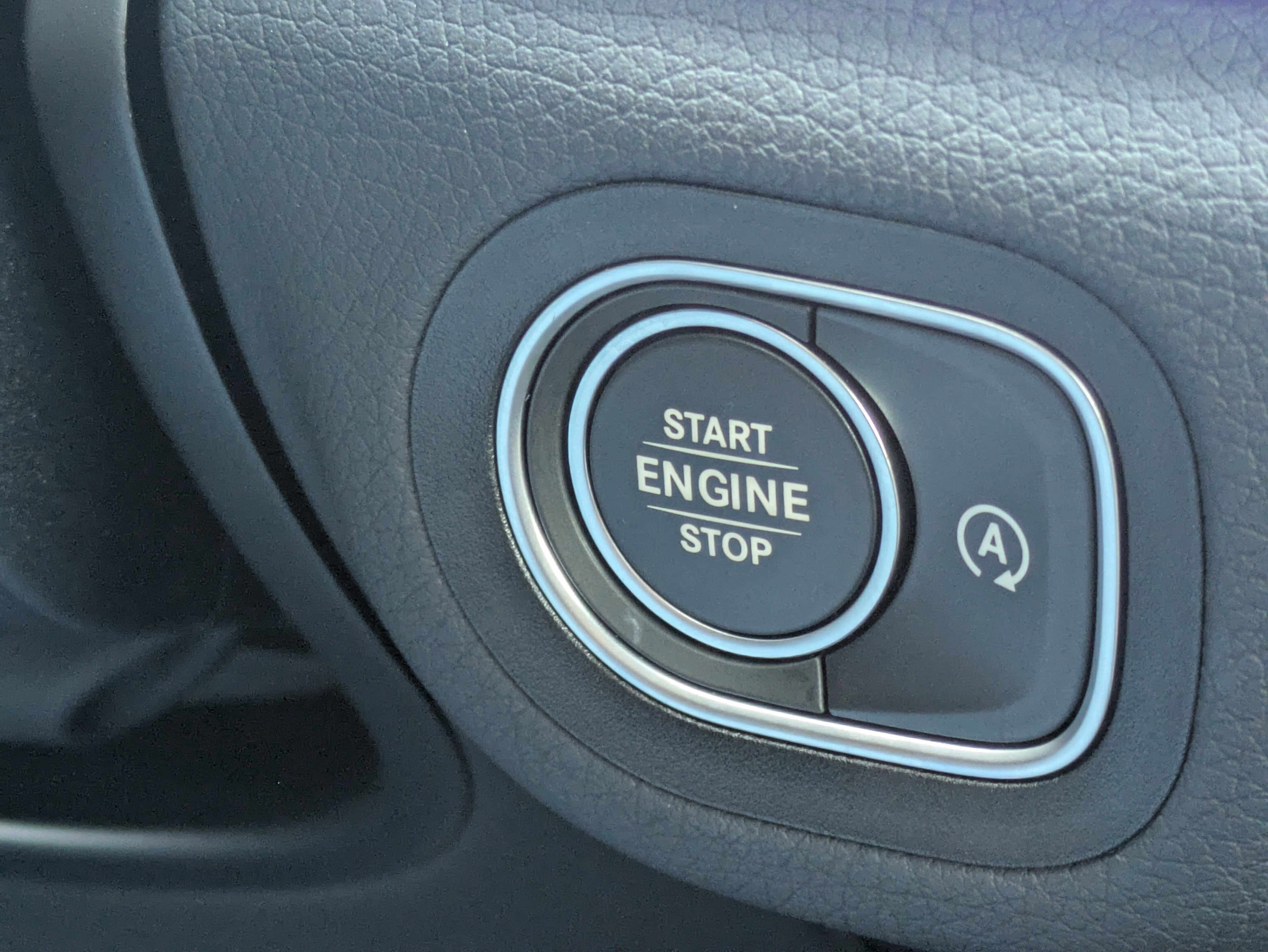 Used 2025 Silver Metallic Mercedes-Benz GLE 450 image 30