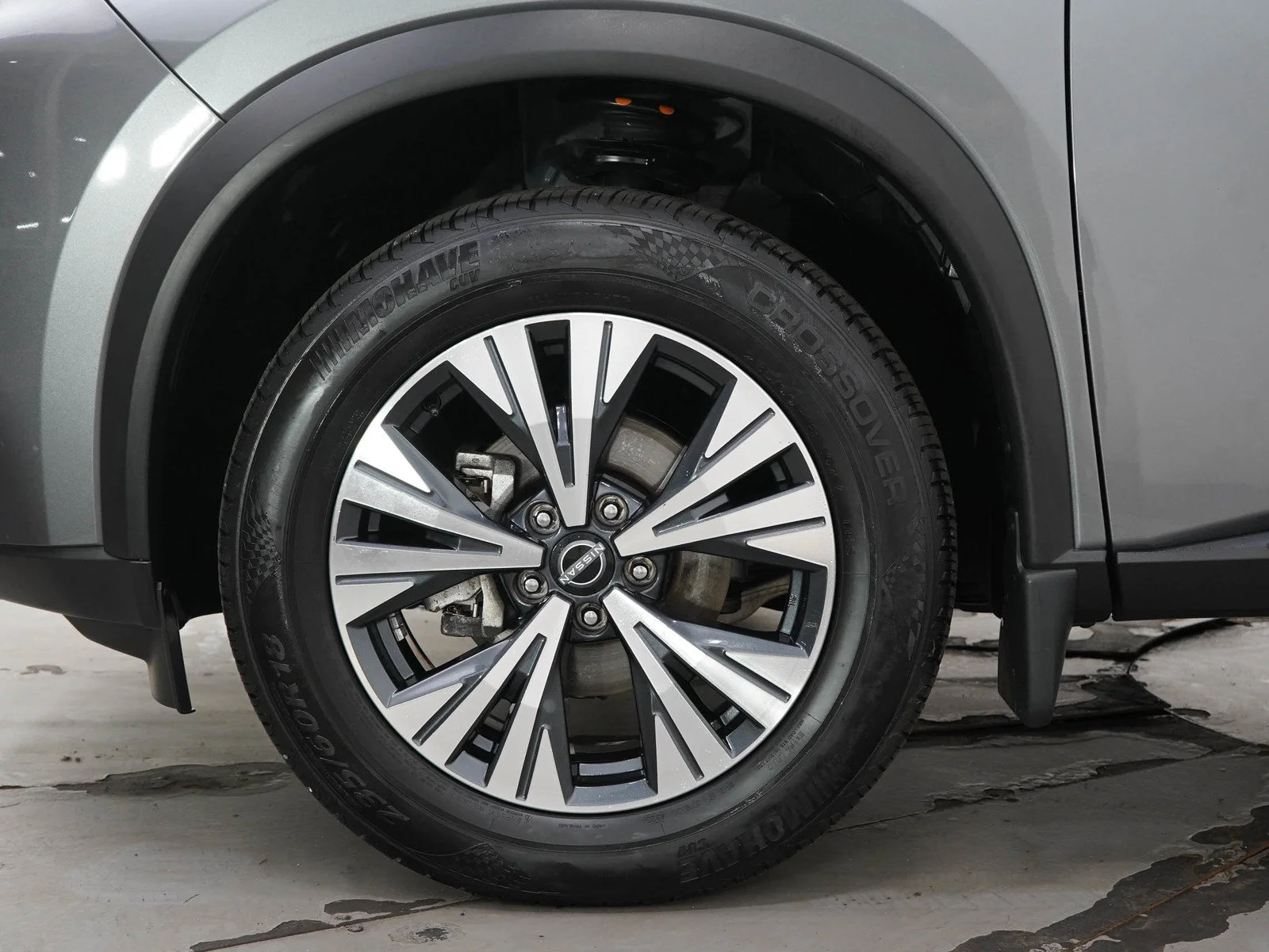 Used 2023 Gun Metallic Nissan SV image 30