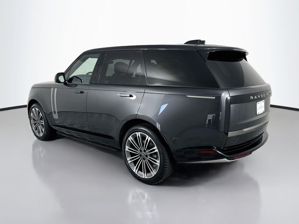 Certified Used 2024 Carpathian Grey Premium Metallic Land Rover SE image 3