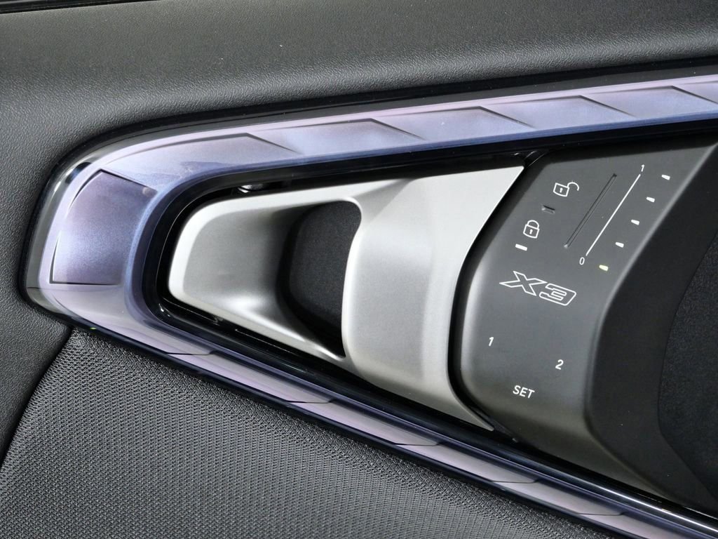 Used 2026 Skyscraper Grey Metallic BMW 30 xDrive image 37