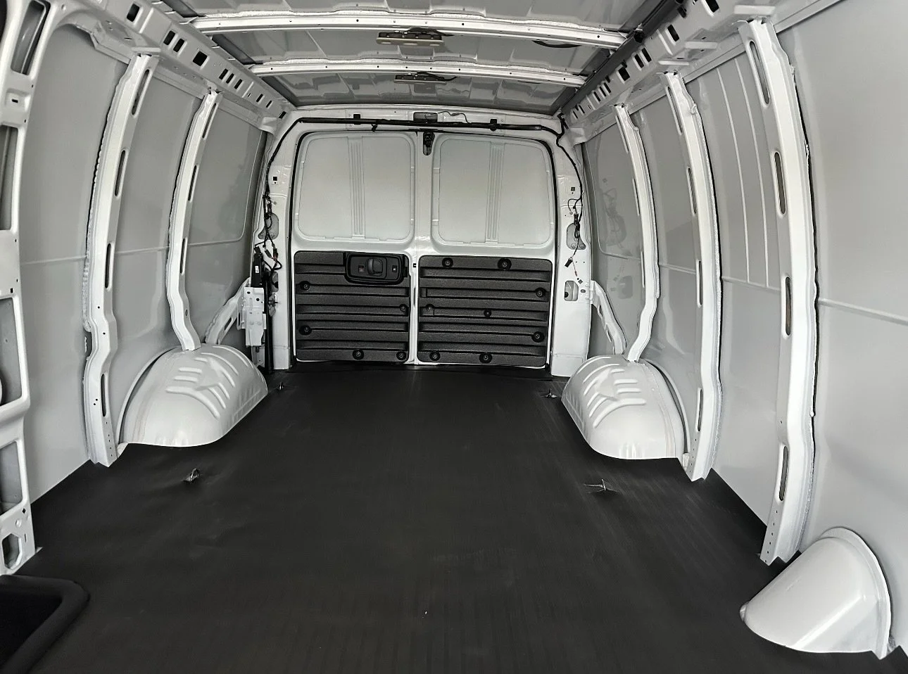 New 2026 Summit White GMC RWD 3500 155 image 13