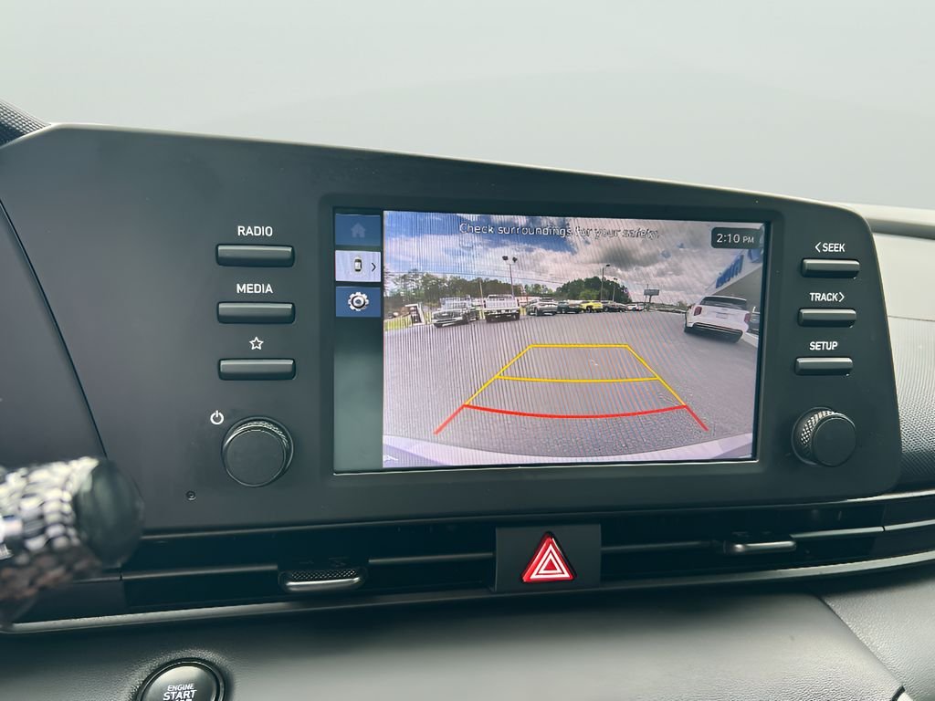 2025 Hyundai Elantra SEL - Photo 27