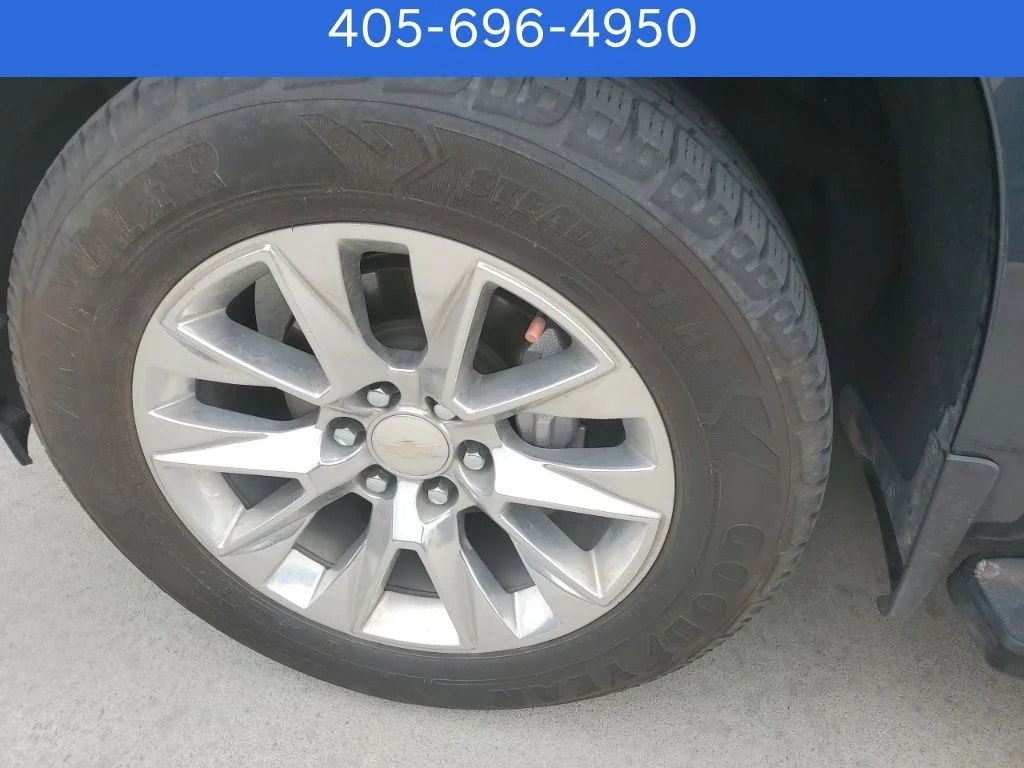 Pre-Owned 2021 Chevrolet Silverado 1500 LTZ