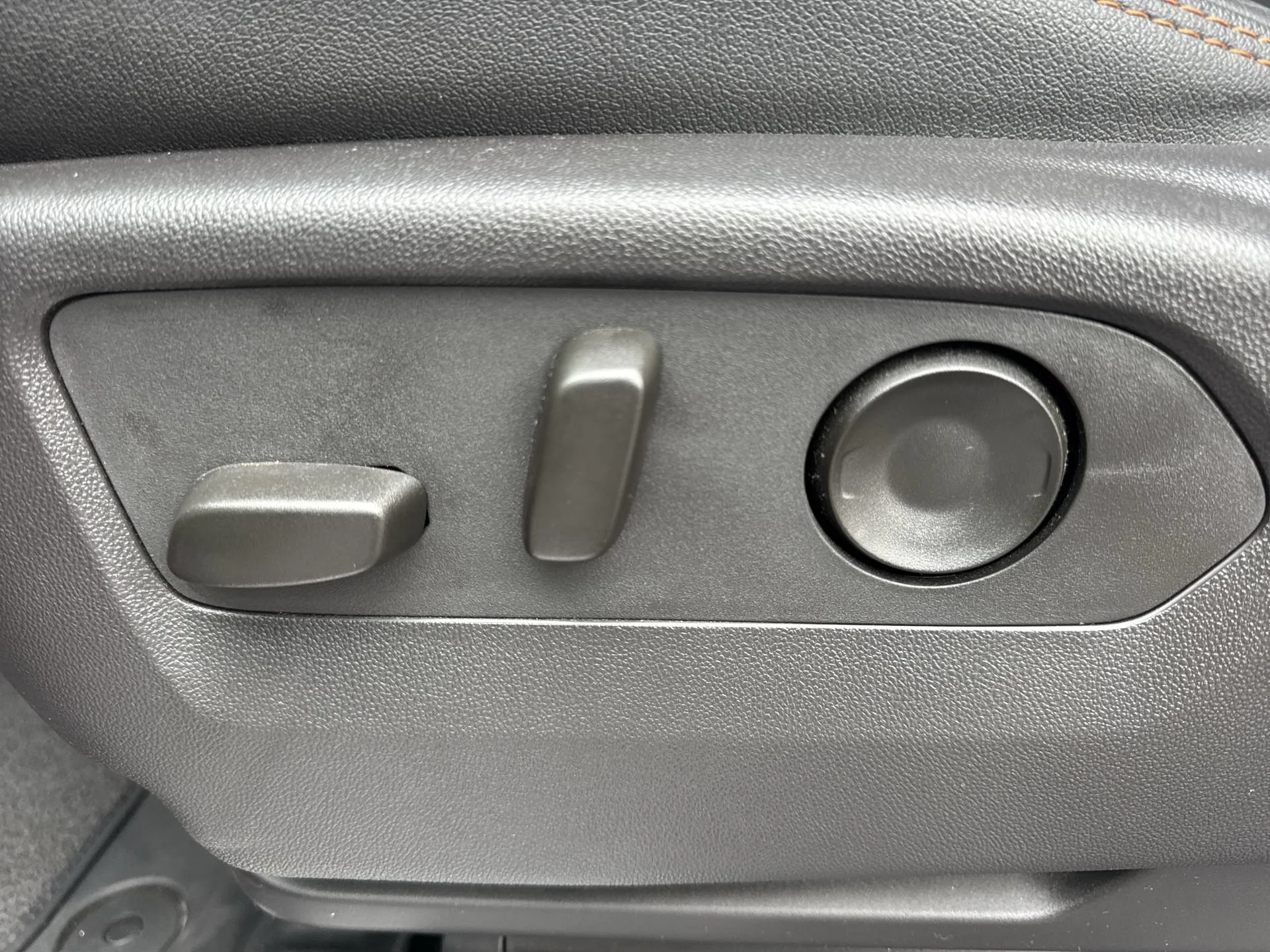 2024 GMC Sierra 2500HD AT4 - Photo 12