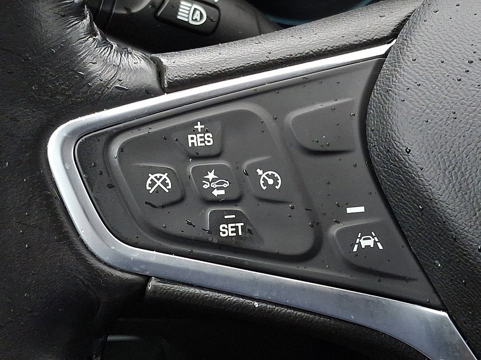 2022 Chevrolet Equinox LT - Photo 21