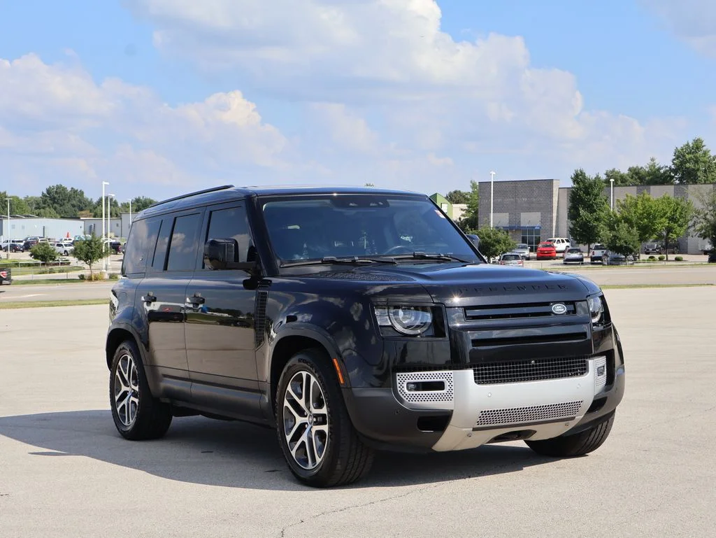 Used 2020  Land Rover HSE image 3