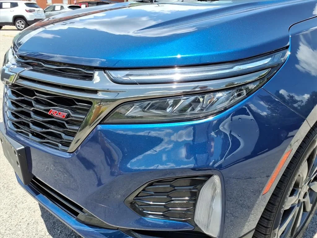 Used 2023 Blue Chevrolet RS image 2