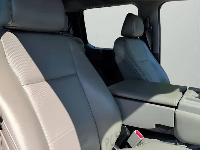 Used 2017 Gray Ford XL image 43