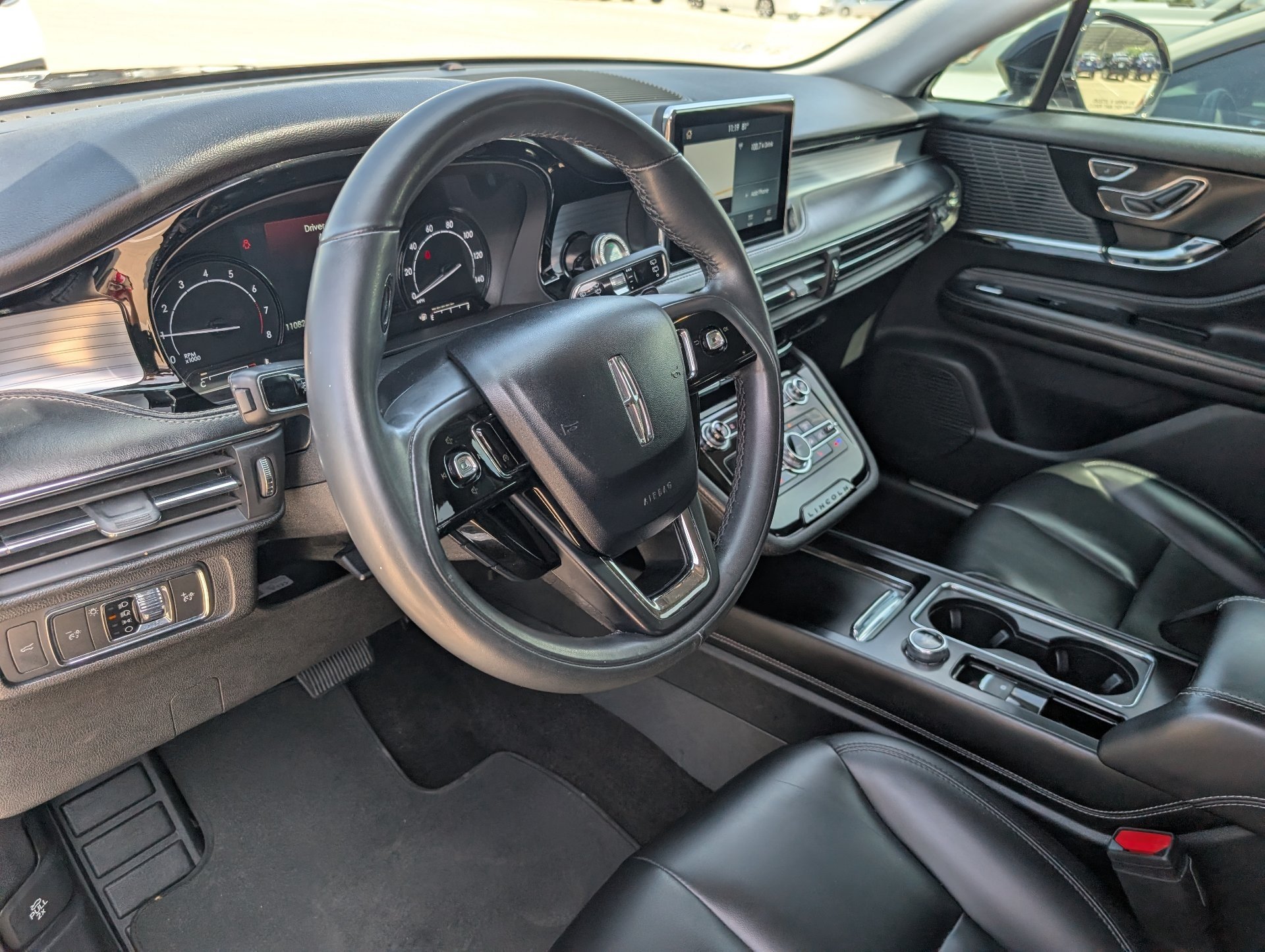 Used 2021 Gray Lincoln Standard image 9