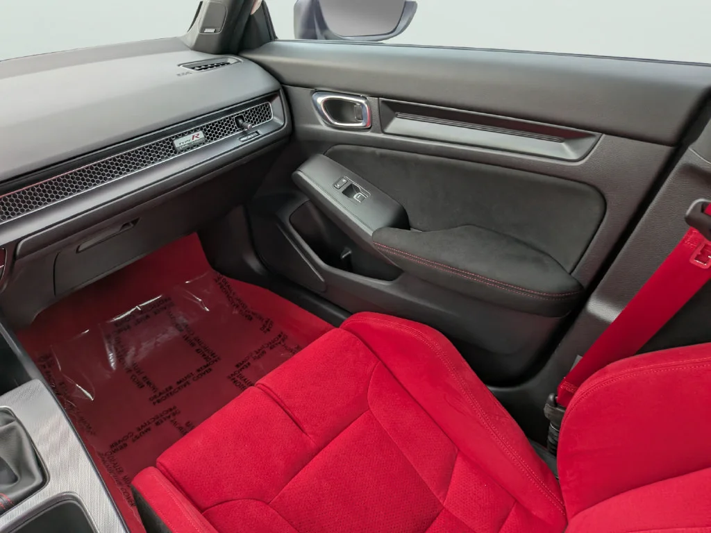 Used 2025  Honda  image 15