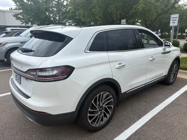 Used 2020 White Lincoln Reserve image 6