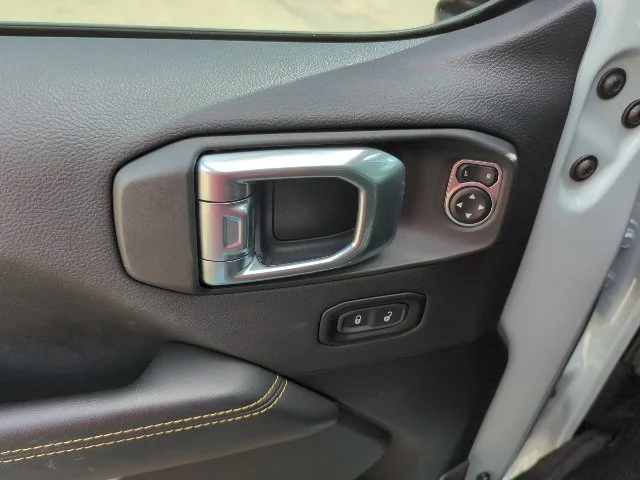 Used 2024 Gray Jeep Sahara image 18