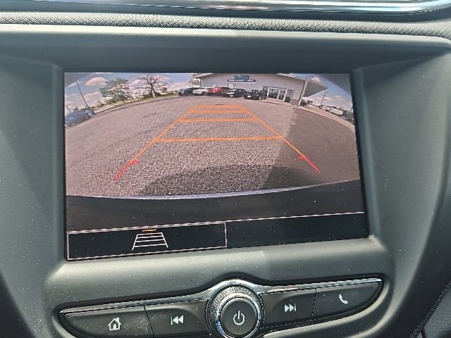 Used 2022 Summit White Chevrolet LT image 22