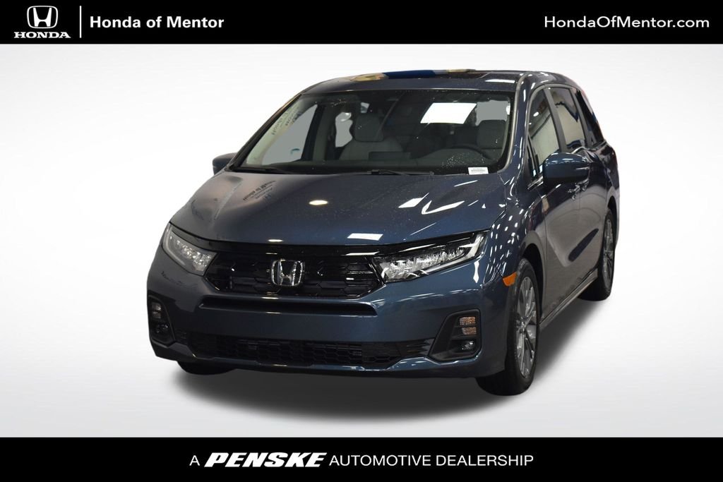 2026 Honda Odyssey Touring's photo