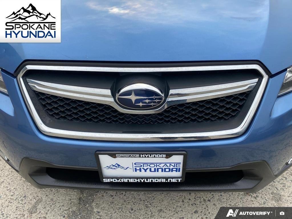 Used 2016 Quartz Blue Pearl Subaru Limited image 12