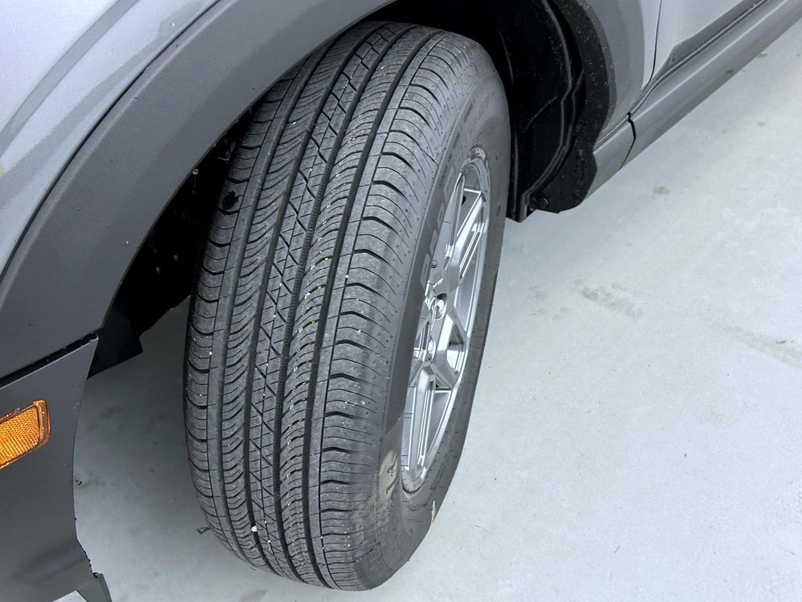 New 2026 Carbonized Gray Metallic Ford Big Bend image 23