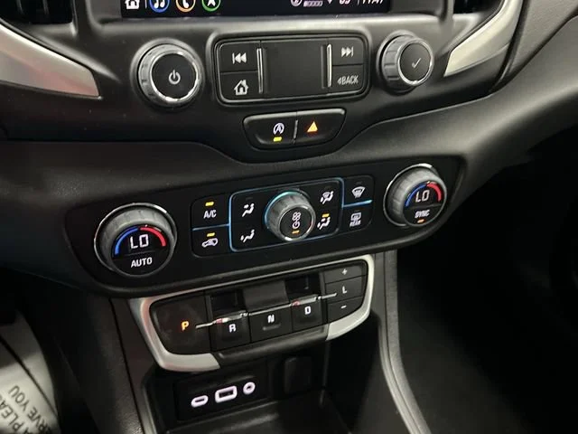 2023 GMC Terrain SLT - Photo 19