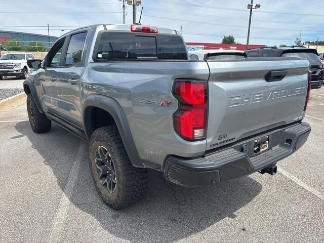Used 2023 Gray Chevrolet ZR2 image 3