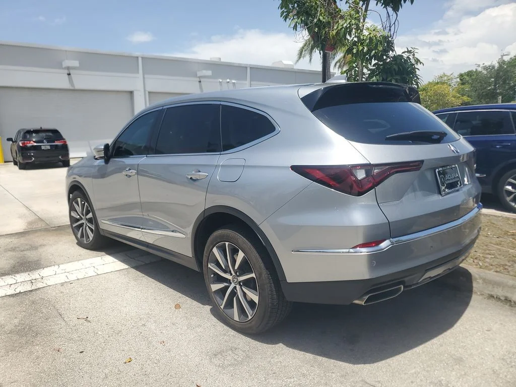 Used 2025  Acura Technology Package image 7