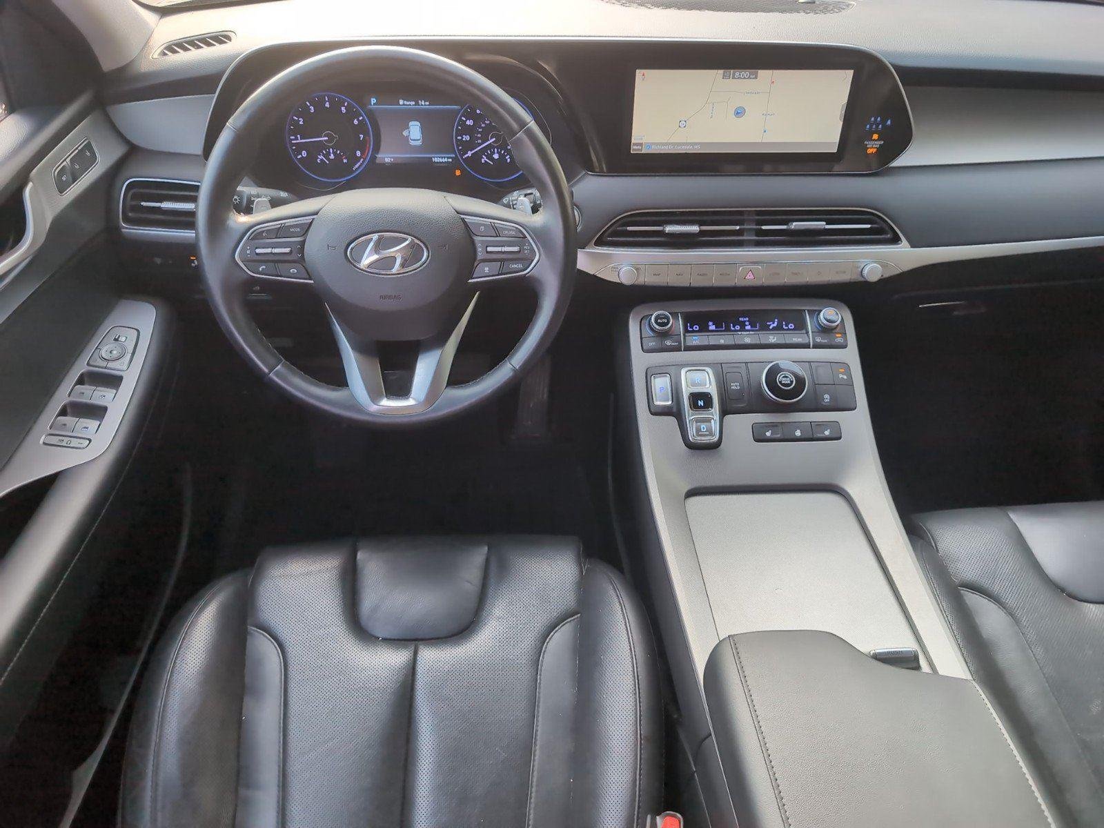Used 2022 Rainforest Hyundai SEL image 28