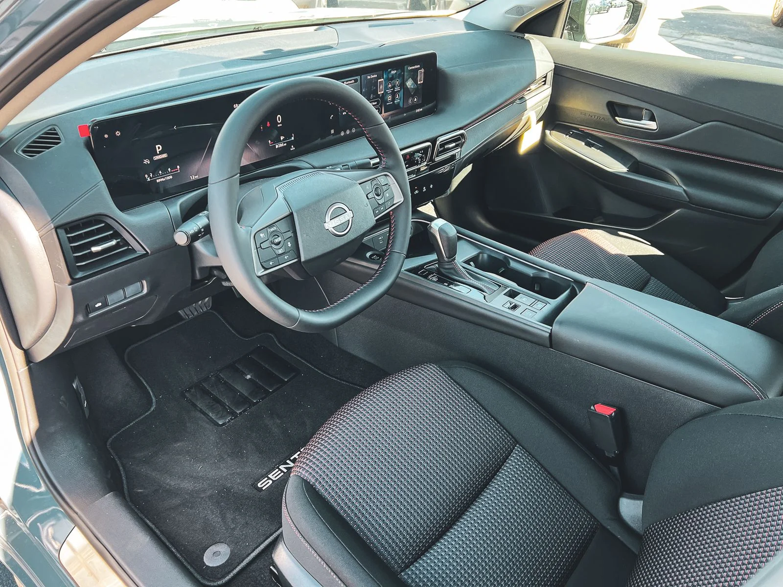 New 2026 Atlantic Gray Metallic Nissan SR image 20