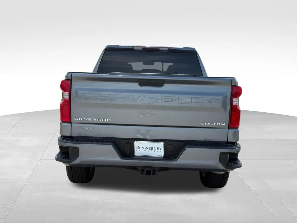 Used 2021 Gray Chevrolet Custom image 48