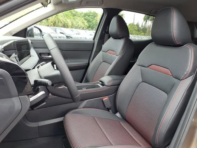 New 2026 Canyon Bronze Metallic Nissan SR image 5