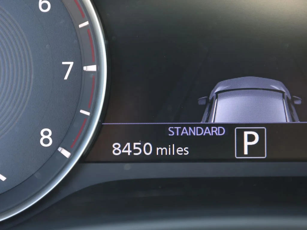 Certified Used 2025 Gray INFINITI SPORT image 43