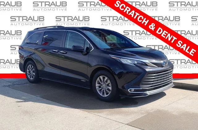2021 Toyota Sienna XLE