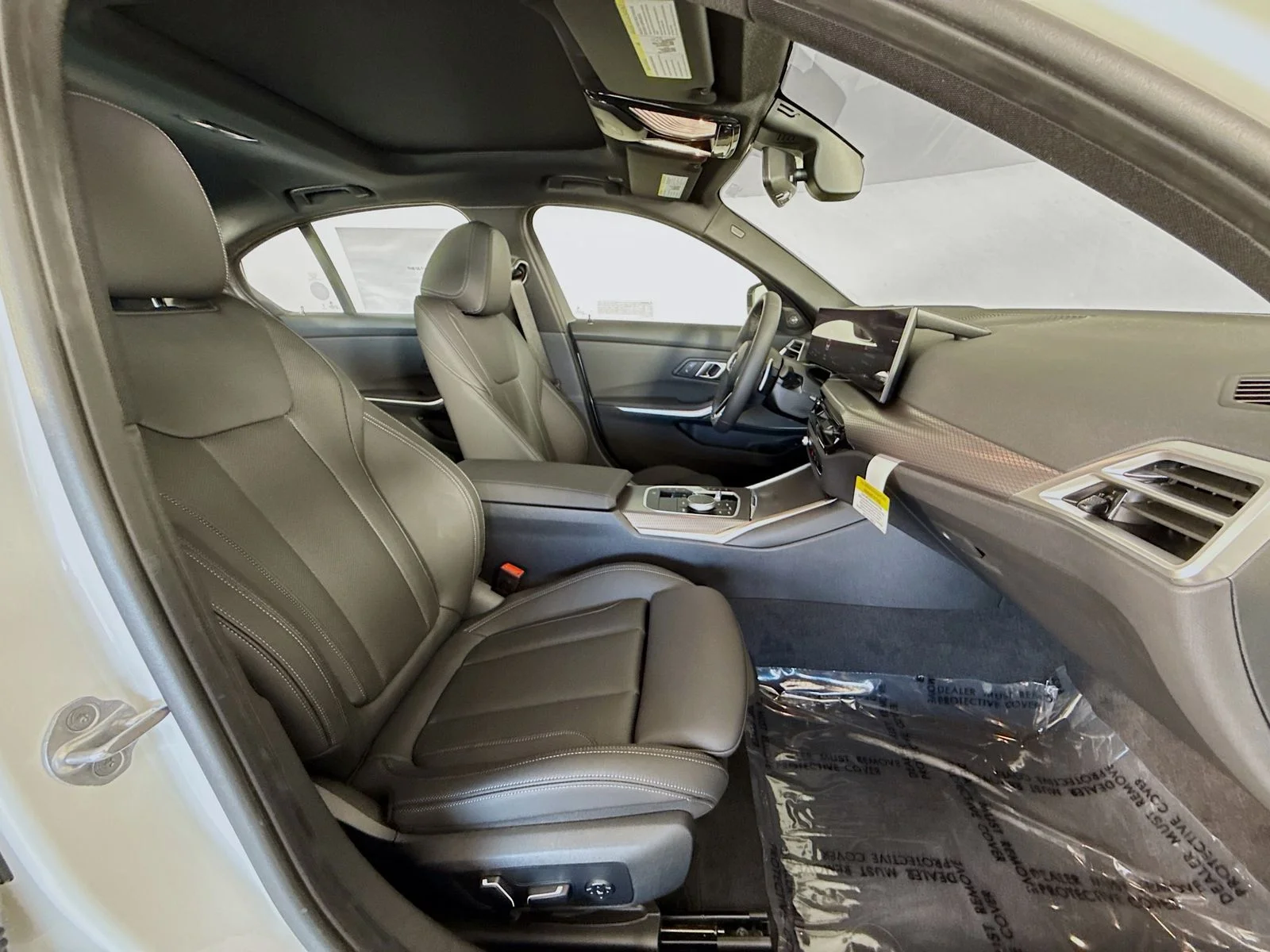 New 2026 Alpine White BMW 330i xDrive image 30