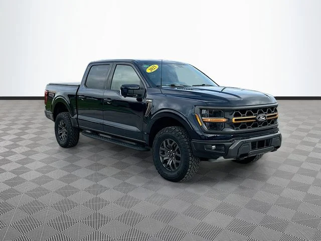 Used 2025 Blue Ford Tremor image 3
