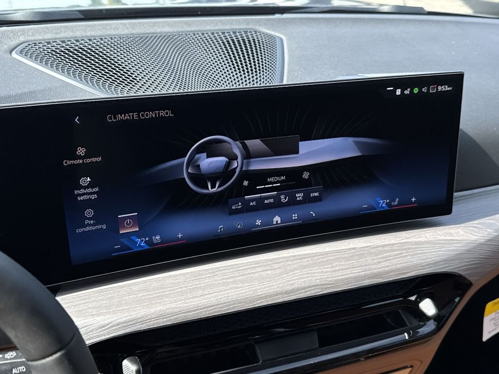 New 2026 Skyscraper Grey Metallic BMW xDrive40 image 17