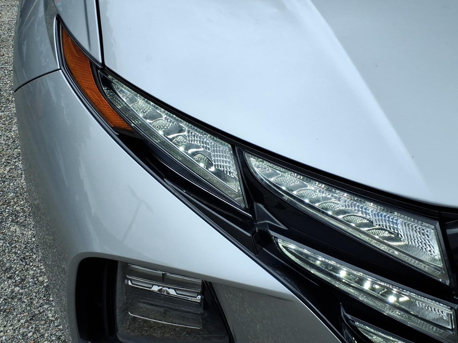 Used 2024 Shimmering Silver Hyundai SE image 6
